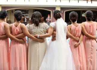 Karty menu – jak dopasować je do stylu wesela