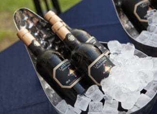 Pokaz fajerwerków – magiczne zakończenie wesela