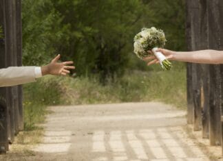 Ślub w stylu meksykańskim – barwy, kwiaty i fiesta
