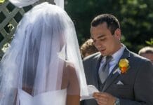 Co kupić młodej parze? 20 ponadczasowych pomysłów na prezent