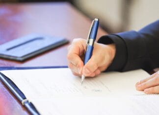 Lista prezentów a kultura koperty – co wybrać?