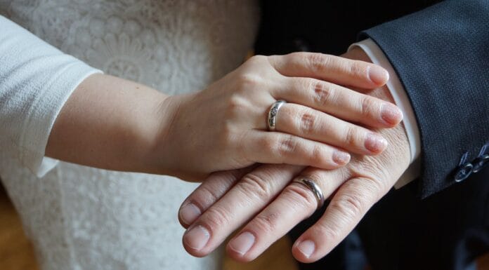 Czy warto pisać list do rodziców na ślub?