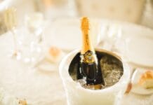 Czy trzeba pisać kartki z podziękowaniem po weselu?