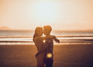 Opinie i rekomendacje – jak nie trafić na muzyczną wpadkę